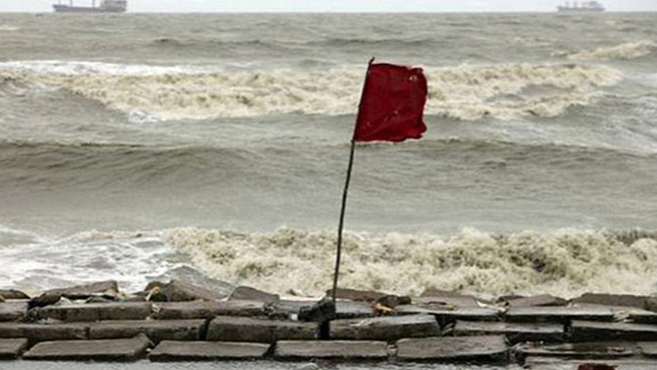 বঙ্গোপসাগরে ৩৫ জেলেকে অপহরণ