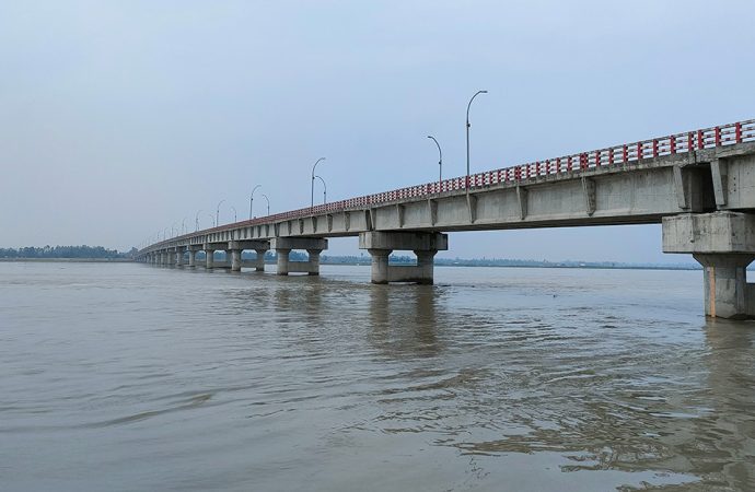 তিস্তা-ধরলার পানি বিপৎসীমার ওপরে, ২০ হাজার পরিবার পানিবন্দি