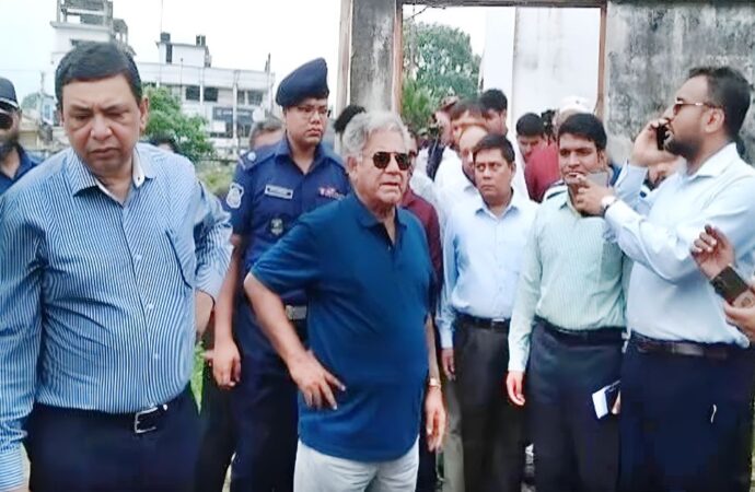 অলাভজনক স্থলবন্দর বন্ধের সিদ্ধান্ত নেওয়া হচ্ছে: নৌপরিবহন উপদেষ্টা