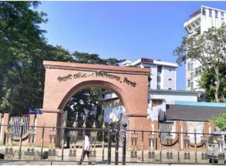 দুদকের মামলায় সিলেট মেডিকেল বিশ্ববিদ্যালয়ের ৬ কর্মকর্তা কারাগারে