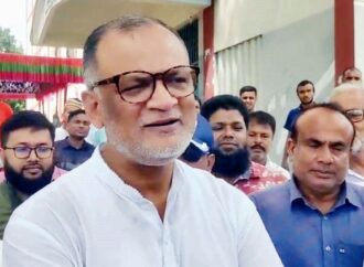 আলুর দাম এক মাসের মধ্যে কিছুটা বাড়তে পারে: বাণিজ্য উপদেষ্টা