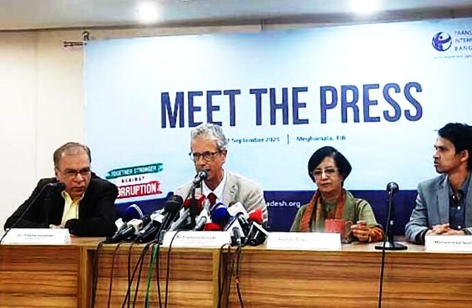 ব্যাংক খাতে সংস্কারেই ঢালাও অর্থপাচার বন্ধের সফলতা: টিআইবি
