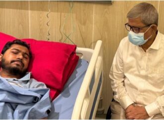 নুরকে দেখতে হাসপাতালে মির্জা ফখরুল