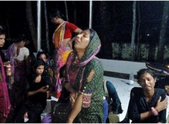 চাঁদা না দেওয়ায় হিজড়াদের ওপর হামলা, আহত ১২ জন