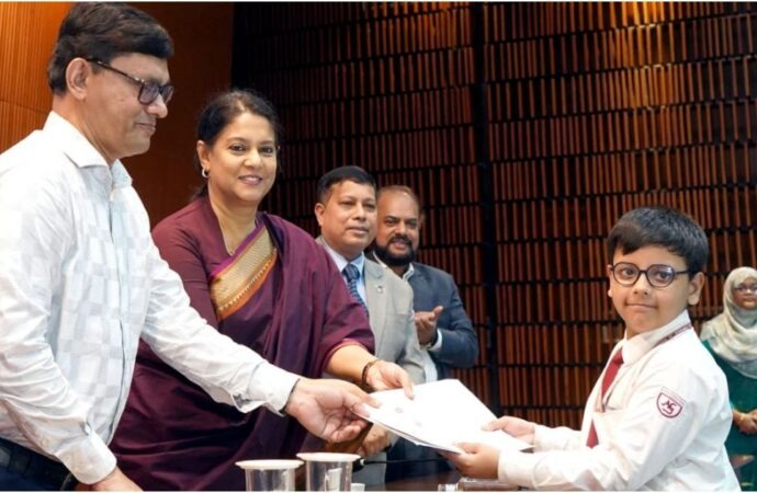 ওজোনস্তর রক্ষায় রাজনৈতিক সদিচ্ছা ও আন্তর্জাতিক সহযোগিতা অপরিহার্য: পরিবেশ উপদেষ্টা