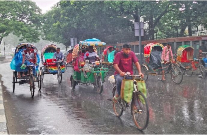 বৃষ্টির আগাম খবর: আকাশে চিরস্থায়ী স্বস্তি নেই