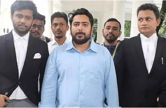 শিক্ষার্থীরা বলে ‘রাজাকারের নাতিপুতি’, অপমানিত বোধ করেছিলেন ছাত্ররা