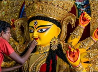 দুর্গার আগমনী বার্তা: মহালয়া ও দুর্গোৎসবের প্রস্তুতি
