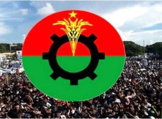 জনপ্রিয়তার শীর্ষে বিএনপি