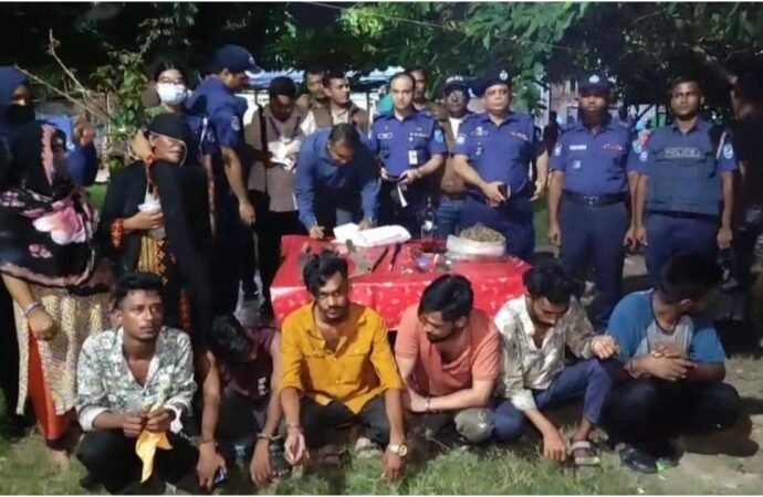 নারায়ণগঞ্জে যৌথ অভিযান: ২৪ আটক, সরকারি আদালত থেকে ৫ জনকে সাজা