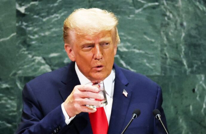 ডোনাল্ড ট্রাম্পের ভাষণে জাতিসংঘকে ‘অকার্যকর’ ঘোষণা