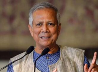 প্রধান উপদেষ্টার আহ্বান: এখনই সক্রিয়ভাবে বাংলাদেশ গড়তে দাঁড়ান প্রবাসীরা