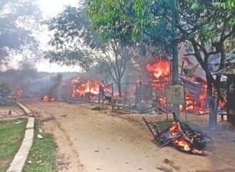 খাগড়াছড়িতে সহিংসতায় তিনজনের মৃত্যু ও ব্যাপক সংঘর্ষ