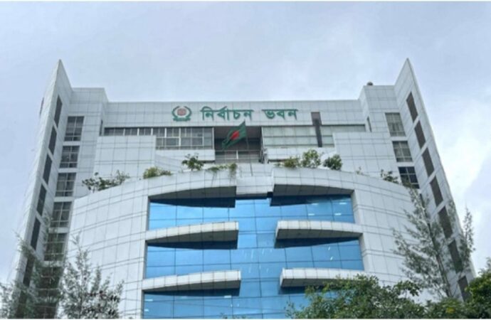ইসি আজ নির্বাচন বিশেষজ্ঞ ও নারী নেত্রীদের সঙ্গে সংলাপ করবে
