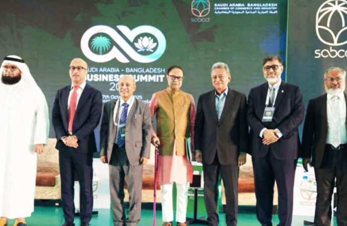 অর্থনীতিতে সৌদি আরব ও বাংলাদেশ পারস্পরিক পরিপূরক হতে পারে: গভর্নর