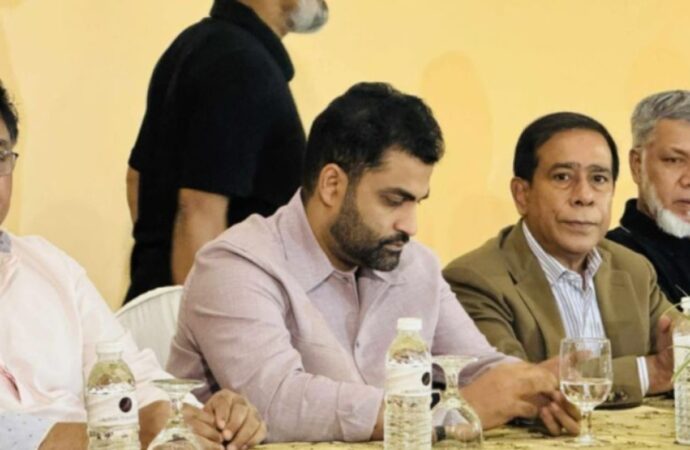 তামিমের নেতৃত্বে বোর্ড নির্বাচনের বিরুদ্ধে বিদ্রোহের ডাক