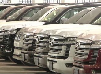 এনবিআর-এর সিদ্ধান্ত: এমপি কোটার ৩০টি বিলাসবহুল গাড়ি নিলামে না বিক্রি করে হস্তান্তর করা হবে