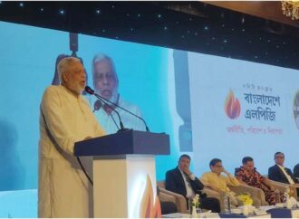 এলপিজি সিলিন্ডারের দাম ১০০০ টাকার মধ্যে হওয়া উচিত: জ্বালানি উপদেষ্টা