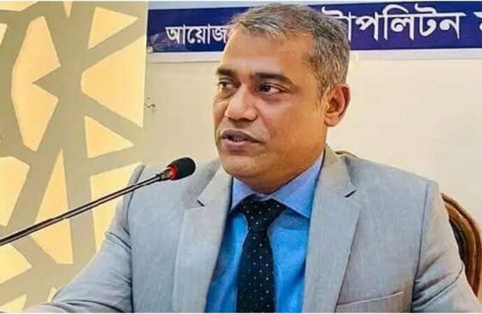 দুর্নীতির অভিযোগে ঢাকার সাবেক সিএমএম রেজাউল করিম বরখাস্ত