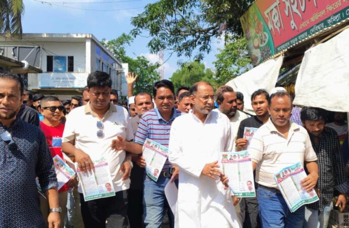 তারেক রহমানের ৩১ দফা নিয়ে তারেক মুন্সীর গণসংযোগ