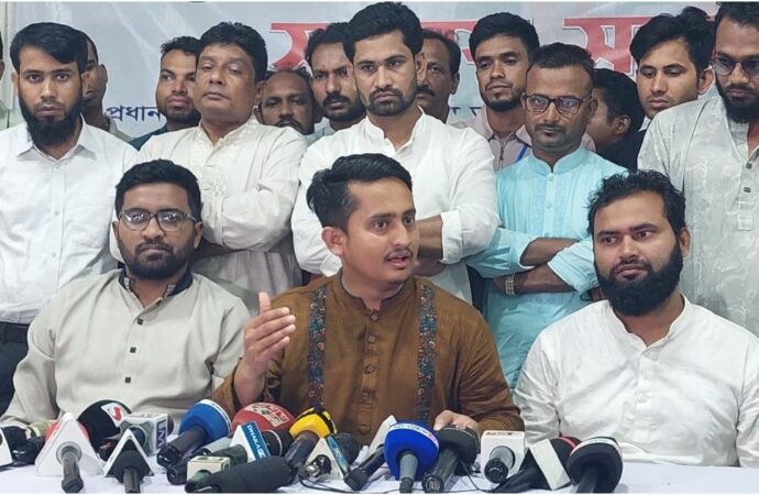 এনসিপির নতুন জোট বিরোধী দলের সঙ্গে ভাবনা: সারজিস আলম