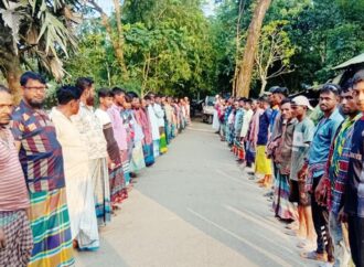 আমতলীতে ইটভাটা বন্ধের জন্য মানববন্ধন অনুষ্ঠিত