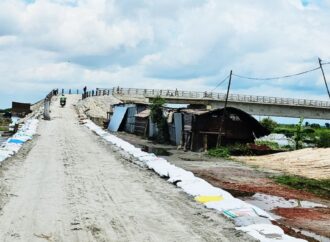 একটি ব্রিজের মাধ্যমে চরবাসীর স্বপ্ন পূরণ হলো