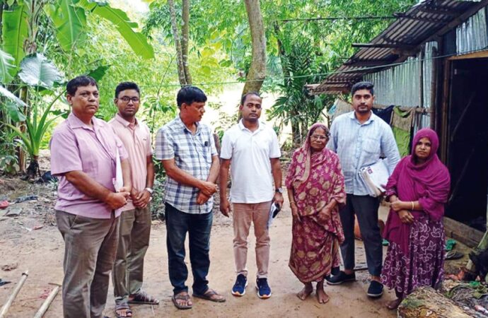 মানবিক কর্মকাণ্ডে প্রশংসিত ইউএনও মাখন চন্দ্র সূত্রধর