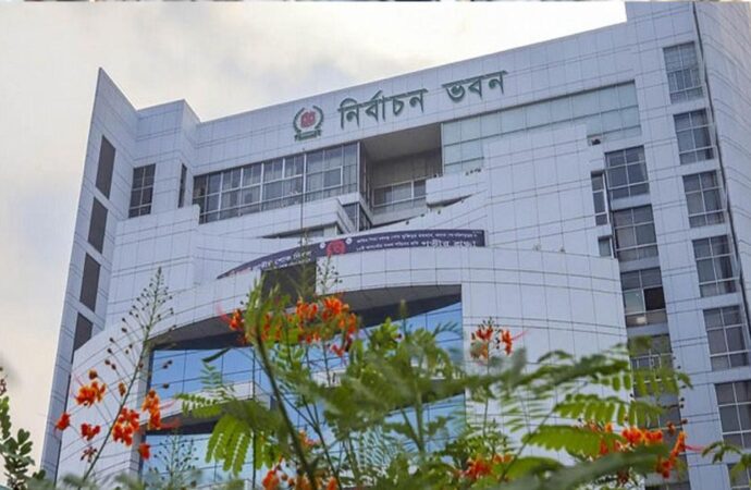 নির্বাচনে এআই অপপ্রচার ও ড্রোনের ব্যবহার নিষিদ্ধ