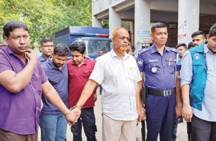 রাজবাড়ীতে বিআরটিএ অফিসে দালাল ও দুর্নীতির ভয়াল চিত্র