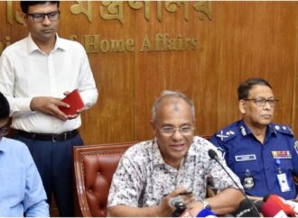 সরকারের প্রস্তুতি রয়েছে ফেব্রুয়ারিতে জাতীয় সংসদ নির্বাচন আয়োজনে: স্বরাষ্ট্র উপদেষ্টা