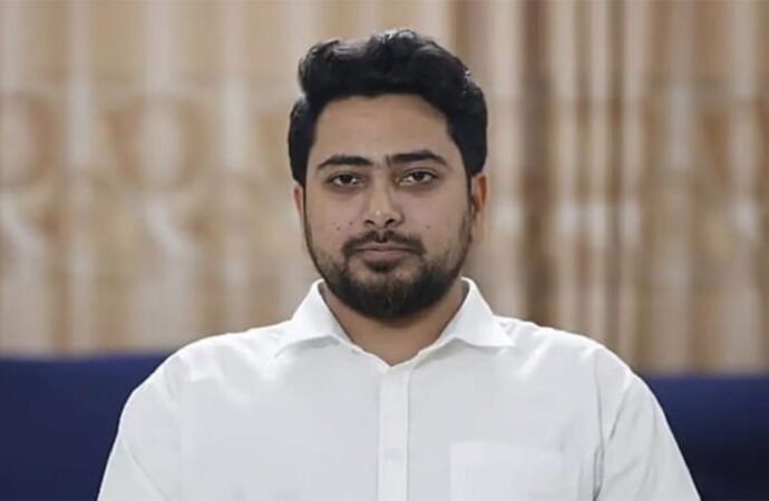 নির্বাচন কমিশন পুনর্গঠনের দাবি এনসিপির