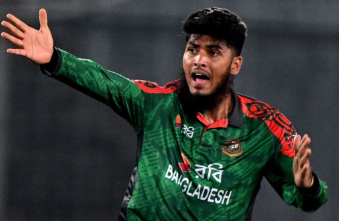 ব্যাট-বলের পারফরম্যান্সে ক্যারিয়ারসেরা রেটিং রিশাদের