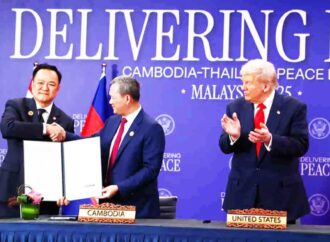 থাইল্যান্ড-কম্বোডিয়া যুদ্ধবিরতি চুক্তি স্বাক্ষর