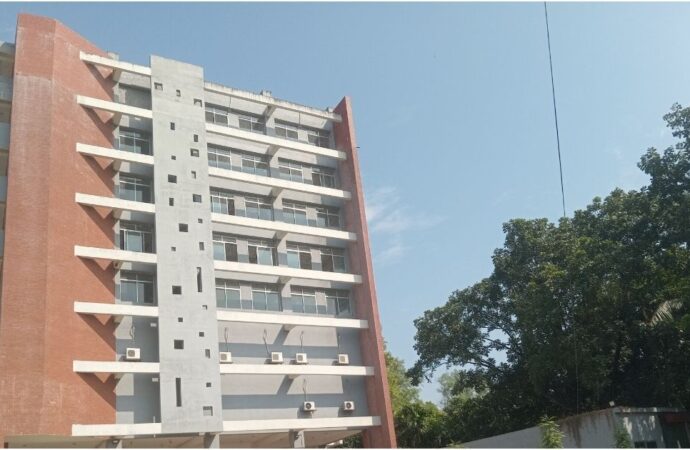 সরকারি অর্থ ছাড়াই পঞ্চগড়ে নির্মিত ১৫০ শয্যার হাসপাতাল চালু হচ্ছে স্বেচ্ছাসাহায্যে