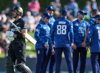 ব্রুকের ‘ওয়ানম্যান শো’ ছাপিয়ে ‘মিলেমিশে’ জয় পেল নিউজিল্যান্ড