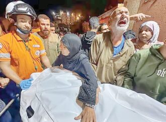 গাজায় ব্যাপক ইসরায়েলি হামলা, শতাধিক ফিলিস্তিনি নিহত