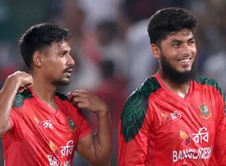 ২৬ উইকেট নিয়ে রিশাদ যৌথভাবে শীর্ষে, তাসকিন ও মোস্তাফিজের সুযোগ আছে