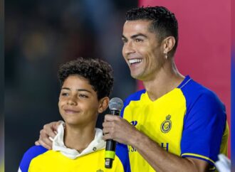 একই দিনে বাবা-ছেলের গোল: রোনালদোর ২২ বছরের পুরোনো স্মৃতি ফিরল