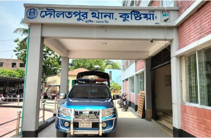 পদ্মার চরে সংঘর্ষে নিহতের ঘটনায় নতুন মামলা, প্রতিপক্ষকে আসামি করা হয়েছে