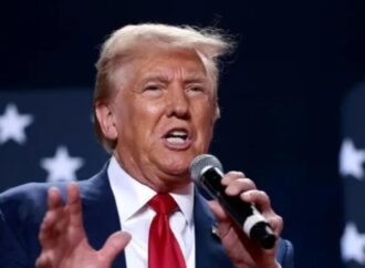 টমাহক ক্ষেপণাস্ত্র সরবরাহে নৈর্ব্যক্তিক موقف রাখলেন ট্রাম্প