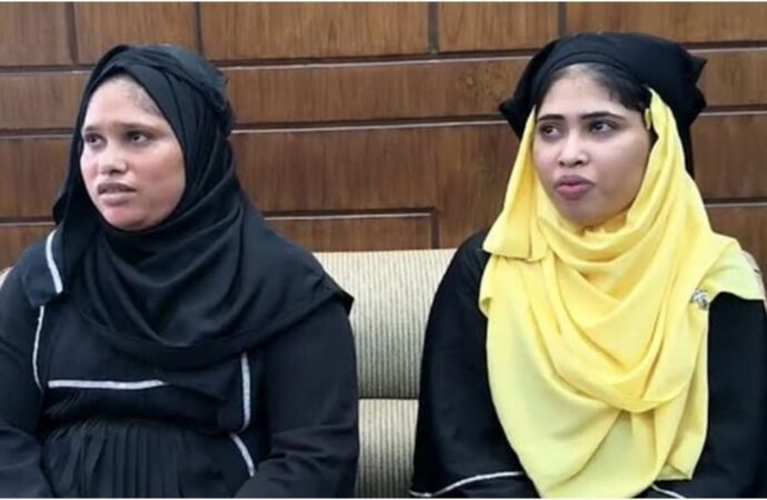 চাঁদপুরে পাসপোর্ট করতে গিয়ে দু’রোহিঙ্গা নারী হাতেনাতে ধরা