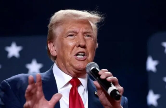 টমাহক ক্ষেপণাস্ত্র ইউক্রেনকে দেবেন না ট্রাম্প