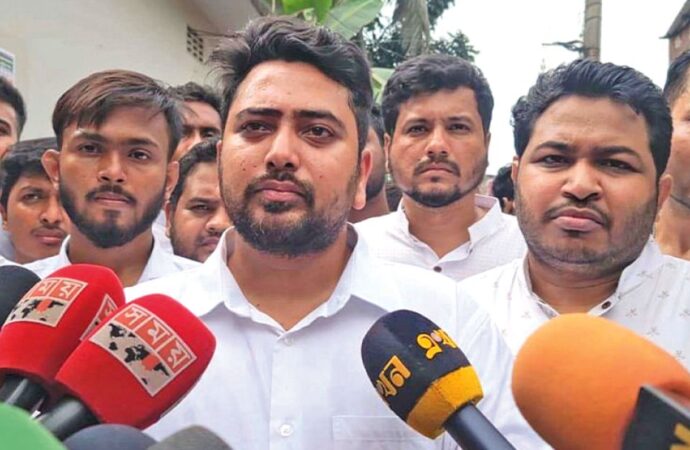 নাহিদ ইসলাম জানালেন, ১৫ নভেম্বর এনসিপির প্রার্থী ঘোষণা দেওয়া হবে