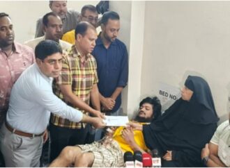 ক্যান্সার আক্রান্ত মা ও পঙ্গু ছেলের পাশে তারেক রহমান