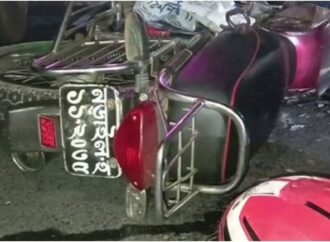 দাঁড়ানো ট্রাকের পেছনে ধাক্কায় দুই মোটরসাইকেল আরোহী নিহত