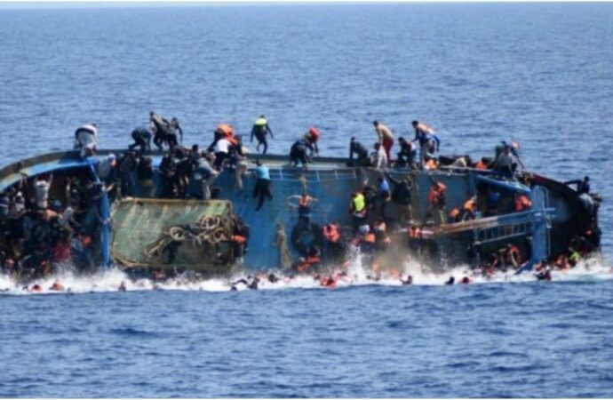 মালয়েশিয়ায় পাচারকালে নৌকাডুবি, বাংলাদেশিসহ ৬জন উদ্ধার