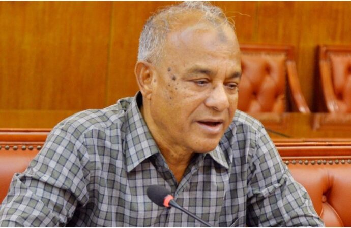 সন্দেহভাজন কাউকে দেখলে দ্রুত আইনশৃঙ্খলা বাহিনীকে জানানোর আহ্বান স্বরাষ্ট্র উপদেষ্টার