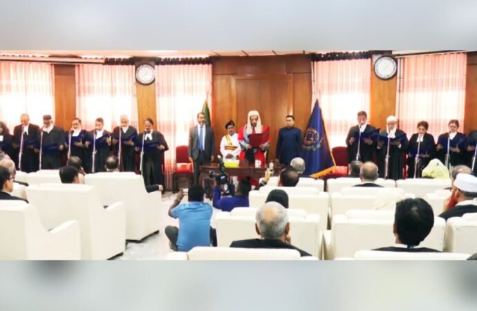 হাইকোর্টের ২১ বিচারপতি শপথ গ্রহণ সম্পন্ন