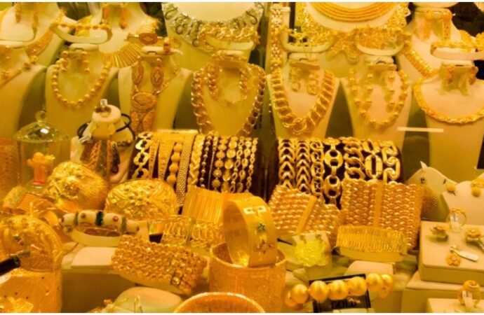 দেশের বাজারে স্বর্ণের দাম কমলো, ভরি ২ লাখ ৮ হাজার ২৭২ টাকা